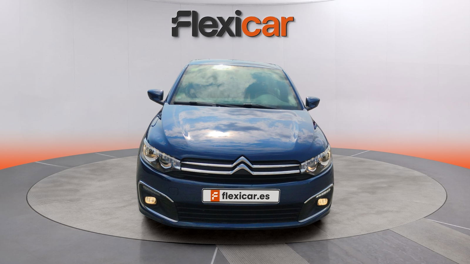 https://cdn-flexicar.caraffinity.it/public_appraisal_images_pro/images/stock/180815/p7PxOjErMr__WhatsApp Image 2025-09-12 at 16.24.52 (5).jpeg